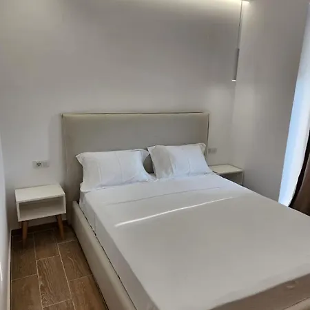 Rana E Hedhun Vacation 8 Shengjin (Lezhe)